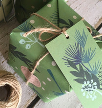 Load image into Gallery viewer, Herbal Gift Wrapping
